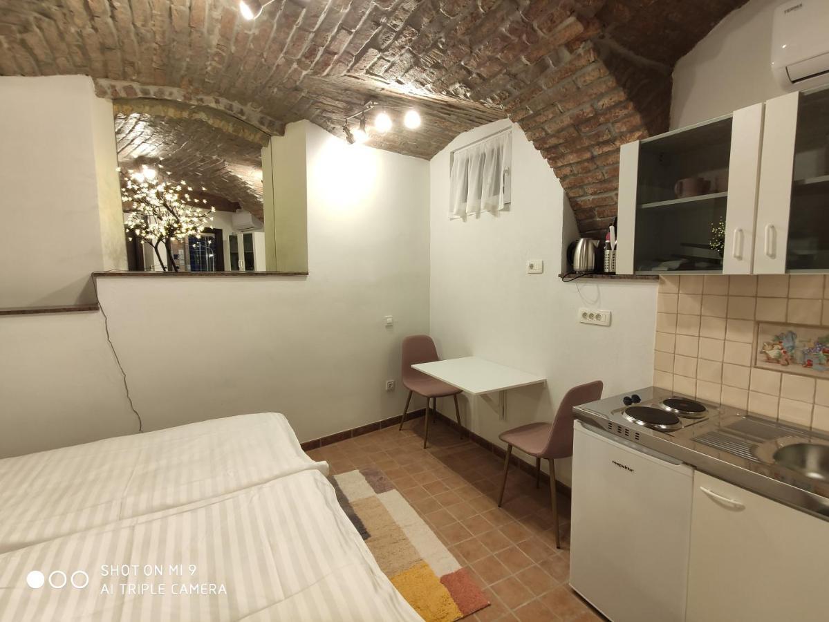 Aparthotel Cross Street 4 Ljubljana Eksteriør billede