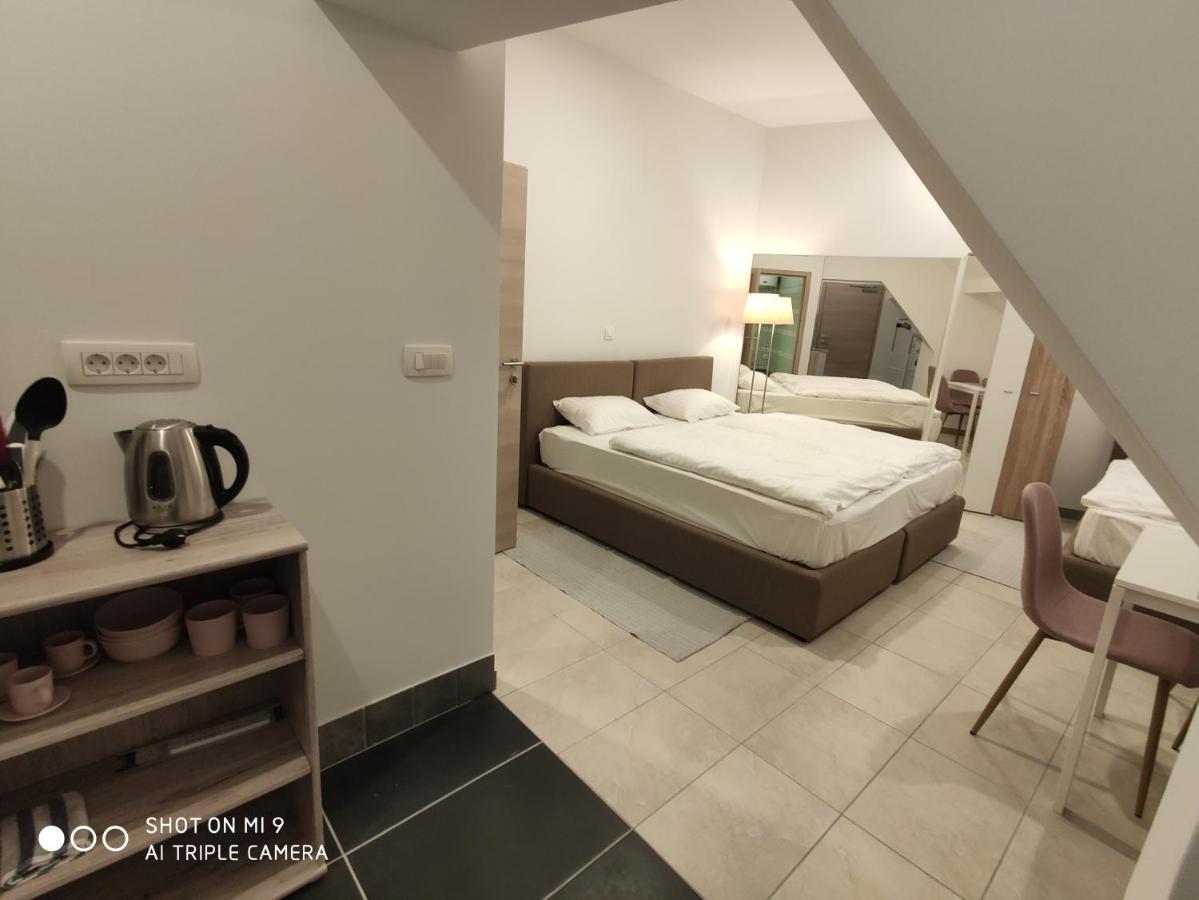 Aparthotel Cross Street 4 Ljubljana Eksteriør billede